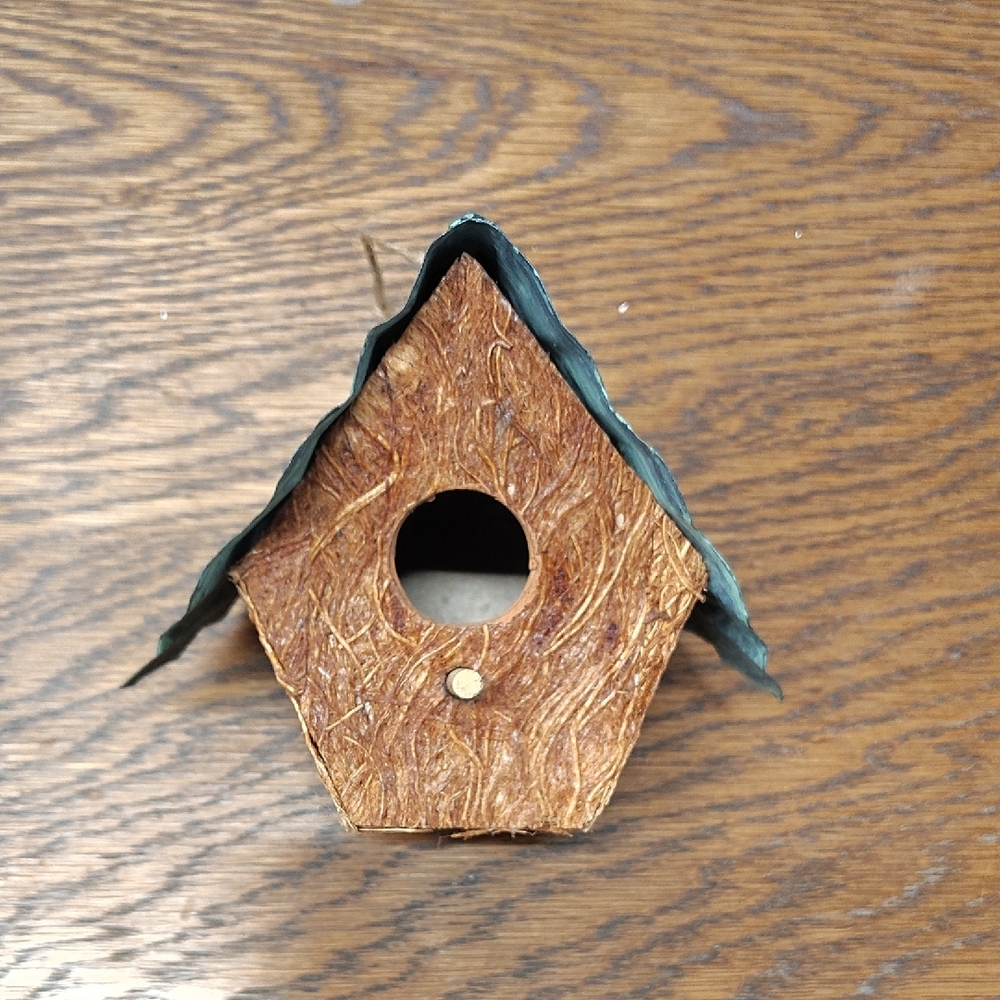 Natural Coconut Fiber Birdhouse with Green Metal Roof